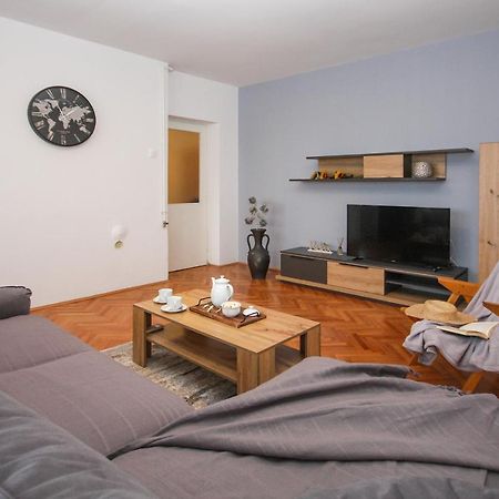 Apartman Nonno プーラ エクステリア 写真