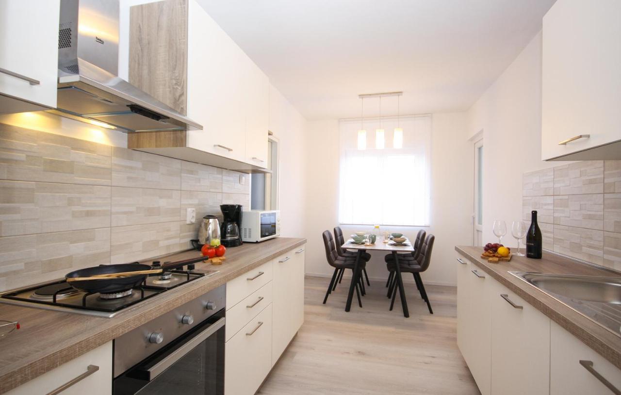 Apartman Nonno プーラ エクステリア 写真