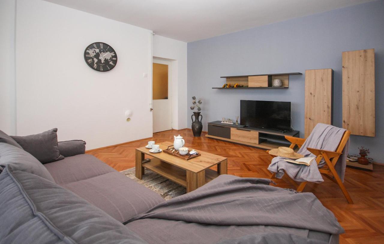 Apartman Nonno プーラ エクステリア 写真